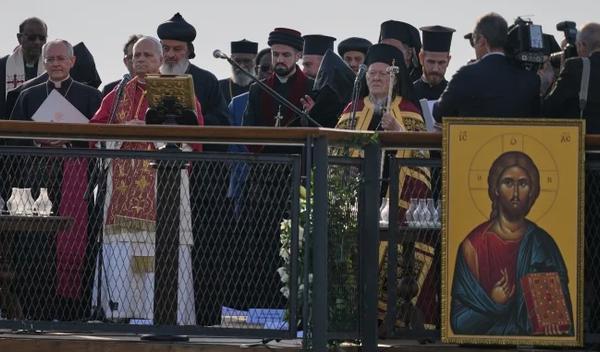 Image for Papa i vaseljenski patrijarh zajedno obeležili 1700. godina Prvog vaseljenskog sabora i simvola vere