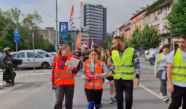 Image for Večeras doček u Loznici