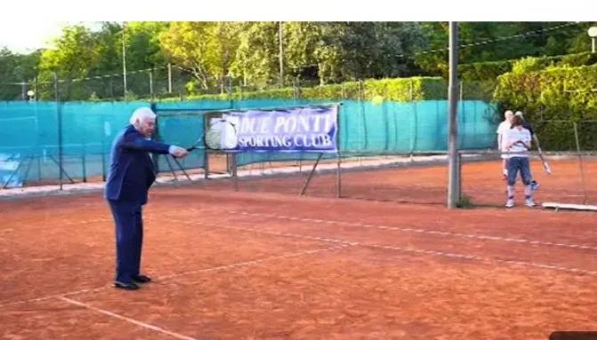 Image for Preminuo legendarni italijanski teniser Nikola Pjetranđeli