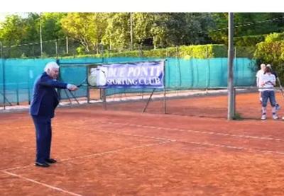 Image for Preminuo legendarni italijanski teniser Nikola Pjetranđeli
