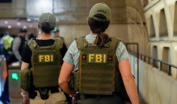 Image for FBI predvodi istragu