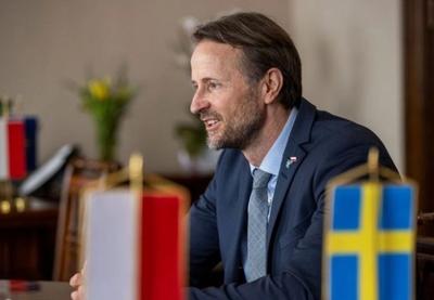 Image for Fon Bekerat umesto Žiofrea