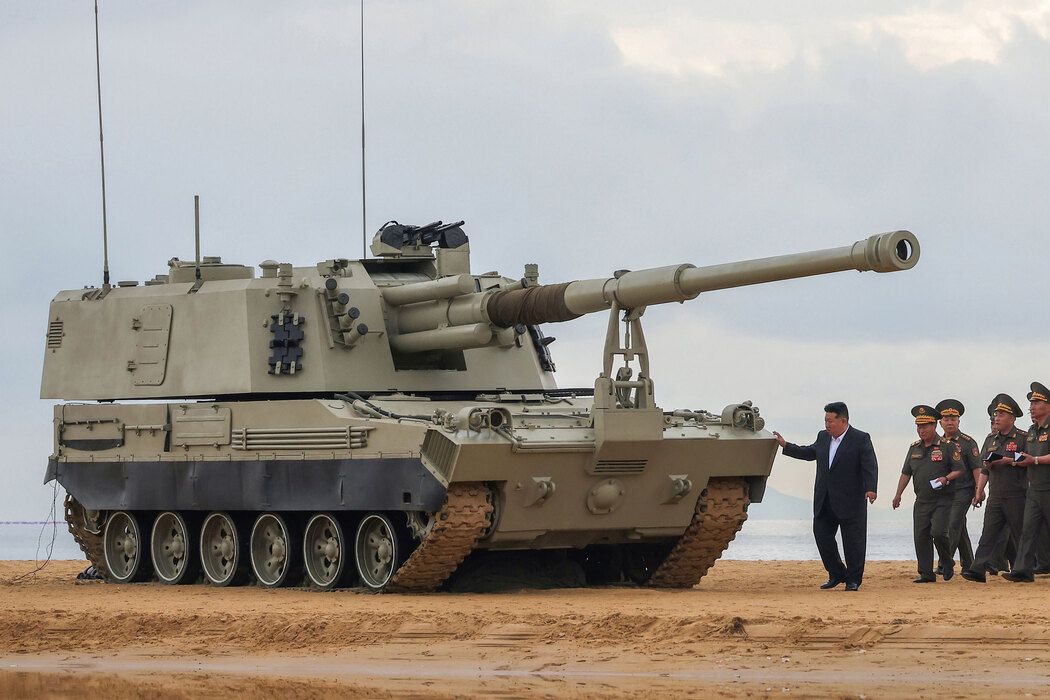 KCNA je objavila i da je testirana specijalna bojeva glava taktičke balističke rakete, namenjena gađanju ključnih ciljeva poput aerodroma, luka i energetskih postrojenja