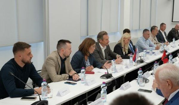 Posebna pažnja posvećena je Memorandumu o razumevanju koji su potpisale privredne komore Srbije i Maroka