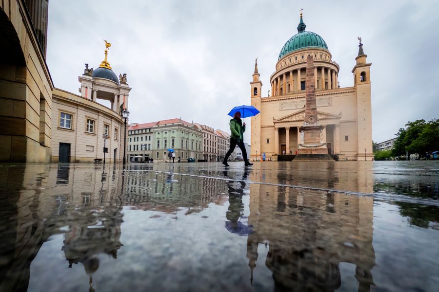 Image for Stroži useljenički zakoni