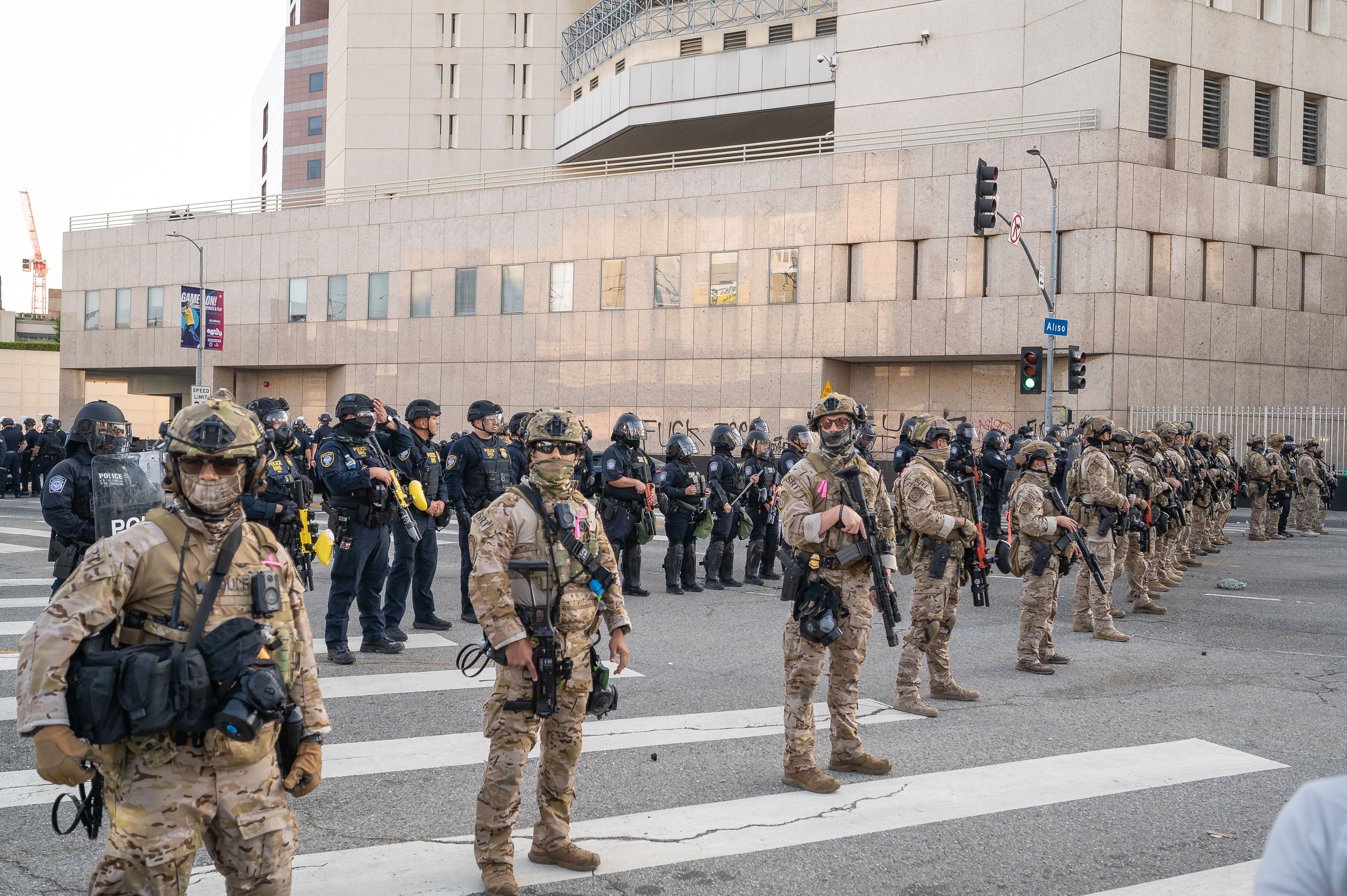 Image for Tramp odobrio slanje Nacionalne garde u Čikago 