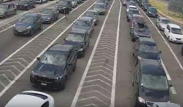 Image for Na Preševu čekanje skoro sat