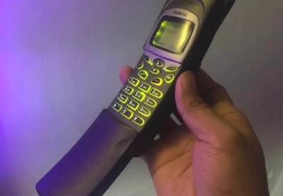 Image for „Banana“ iz Matriksa: telefon zbog kog je Beograd 90-ih bio u transu
