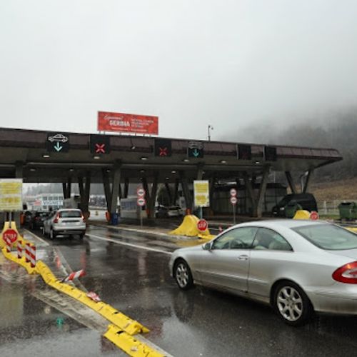 Savet vozačima je da sačekaju stabilizaciju vremena