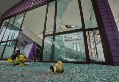 Image for Najmanje 15 poginulih