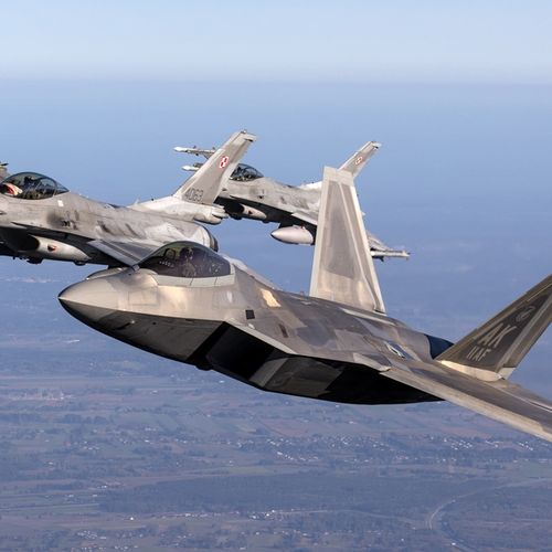 Image for Vera u laku pobedu iz vazduha gurnula Ameriku u rat