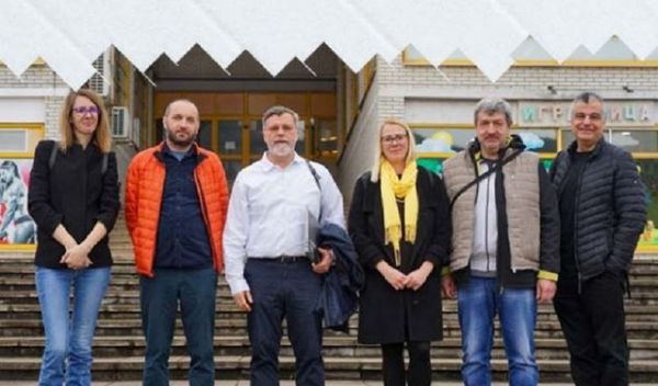 Image for Brojni napadi na novinare