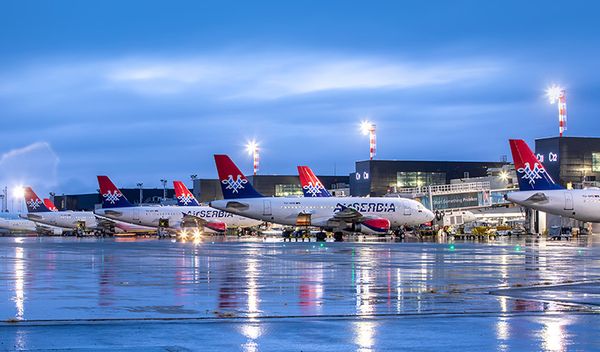Direktor u nacionalnoj avio kompaniji Air Serbia Boško Rupić rekao je da će zbog naglog poskupljenja kerozina poskupeti karte