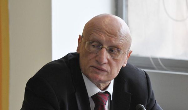 Image for Javni dug polako pada