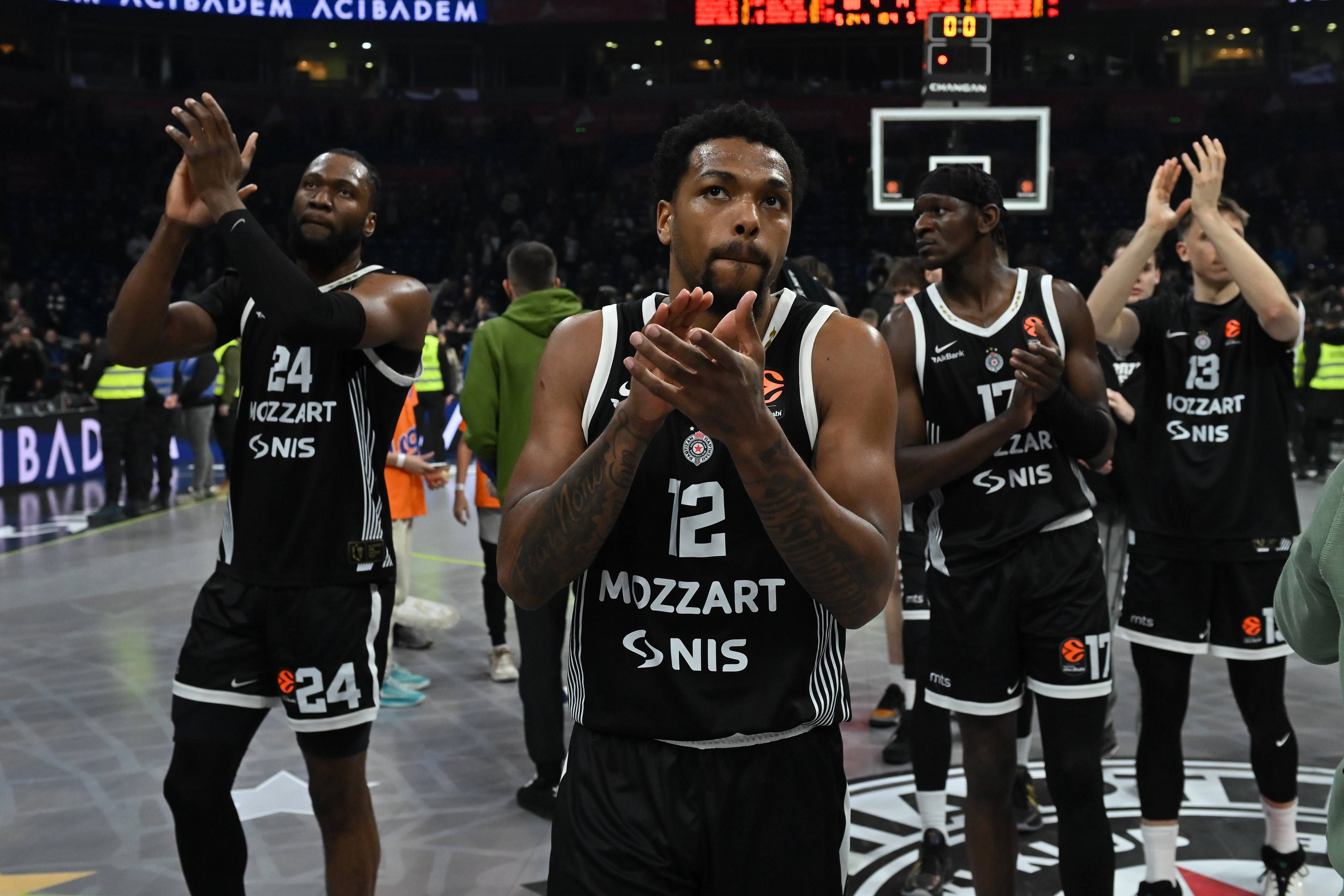 Image for Profesor Kalates predavao u Parizu