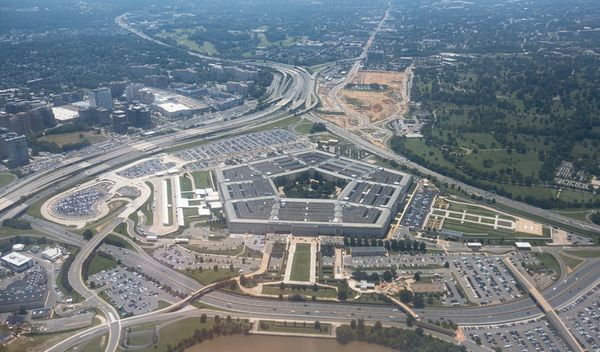 Image for Sud na strani novinara, protiv Pentagona