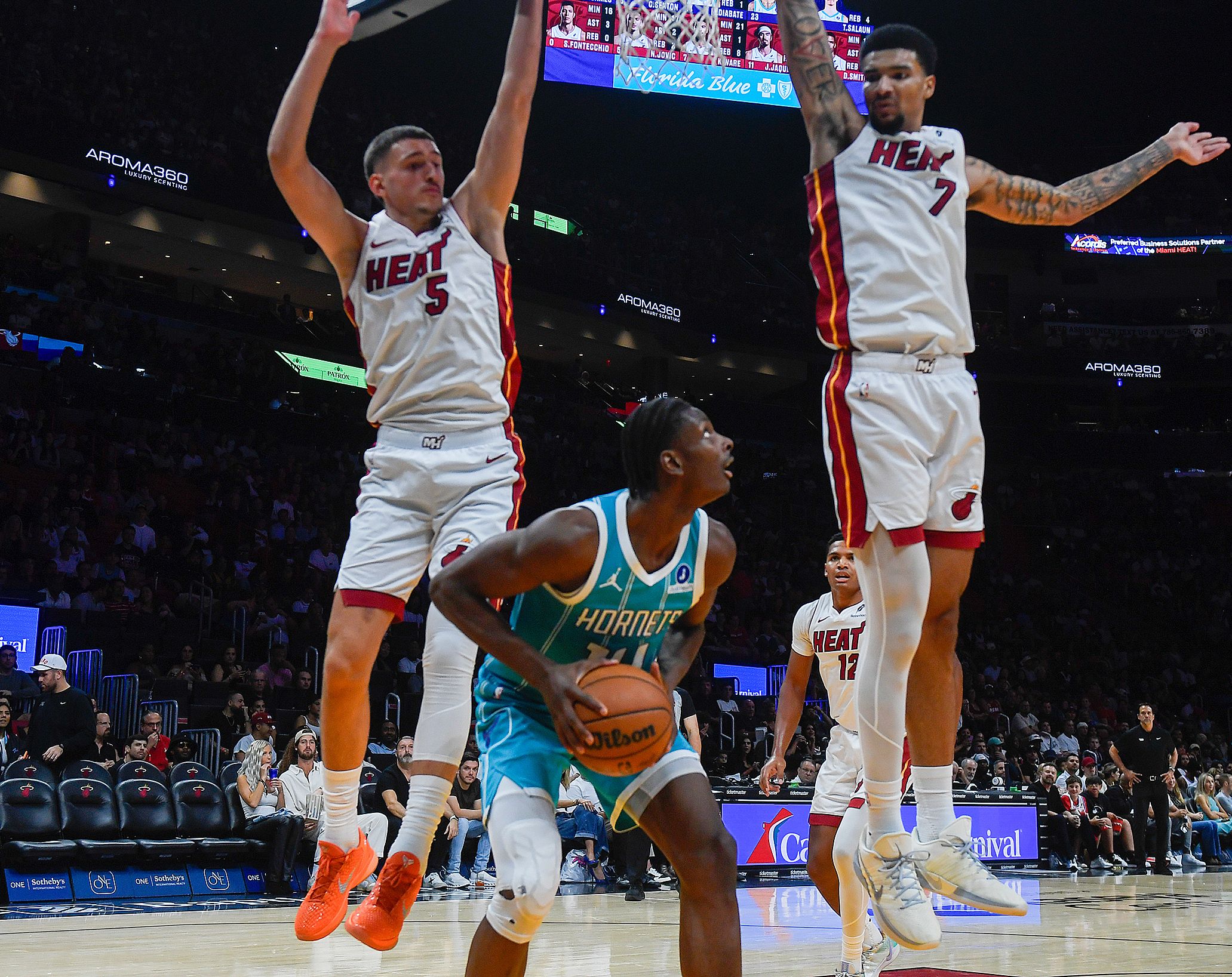 Image for Jović dvocifren u pobedi Majamija, konačno zaigrao i Bogdan (video)