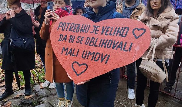 Image for Nastavlja se protest u školama