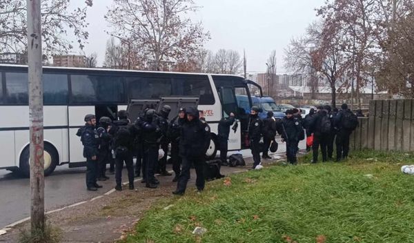 Image for Uhapšeno osam osoba