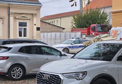 Image for Poginula dva radnika