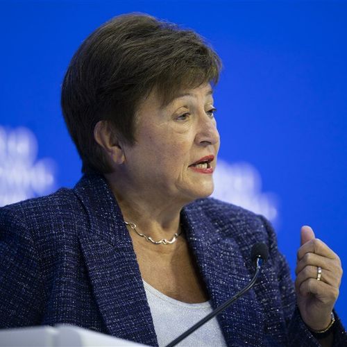 Ona je u razgovoru za podkast Blumberga upozorila da zemlje moraju da jačaju svoje ekonomske temelje kako bi mogle da izdrže buduće šokove, jer globalna nestabilnost više nije izuzetak, već trajna karakteristika sistema