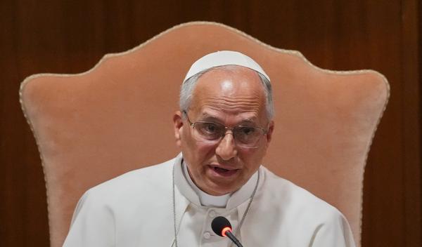 Image for Papa Lav XIV: Razoružajte veštačku inteligenciju