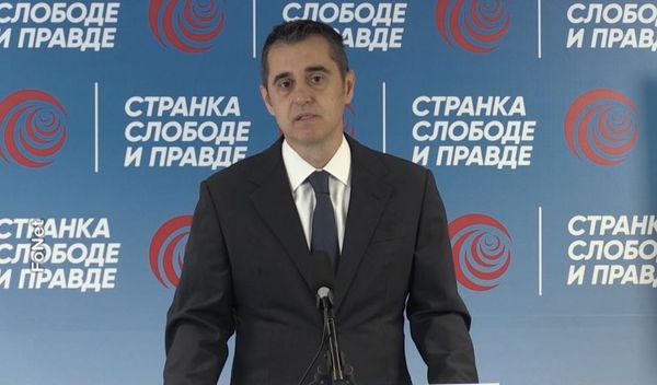 Image for Nikezić: Režim se raspada