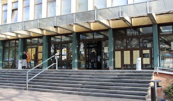 Image for Studenti danas ispred suda