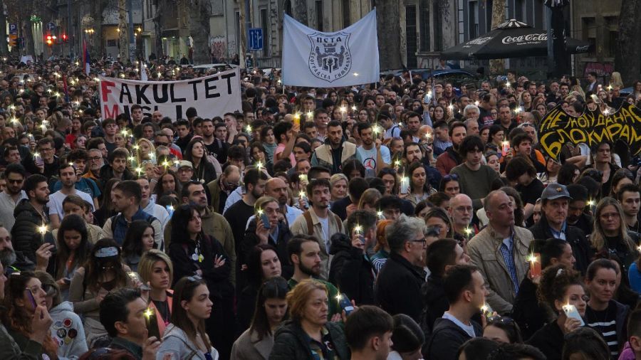 Image for Studenti: Svi pod istu zastavu