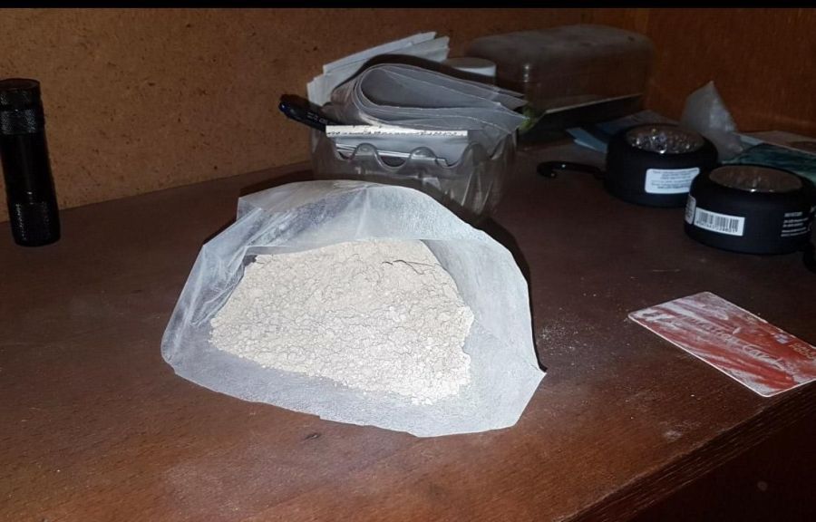 Image for Zaplenjen kilogram heroina