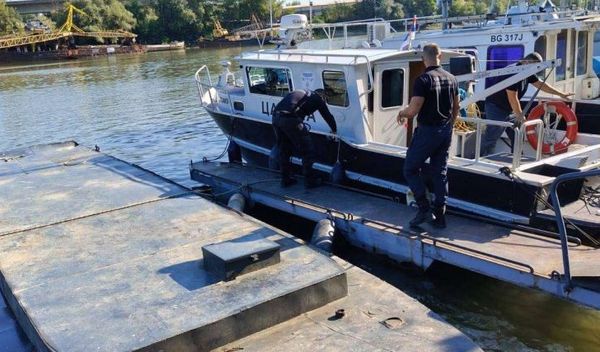 Image for Zaplenjeno osam tona nafte