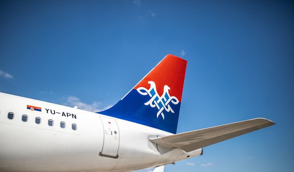 Program, koji će biti u funkciji u narednih nekoliko dana, obuhvata četiri nivoa članstva, a putnici kupovinom Er Srbija avio-karata ostvaruju poene koje mogu iskoristiti za nagradne letove, dodatni prtljag, izbor sedišta, pristup premijum salonu i unapređenje u biznis klasu