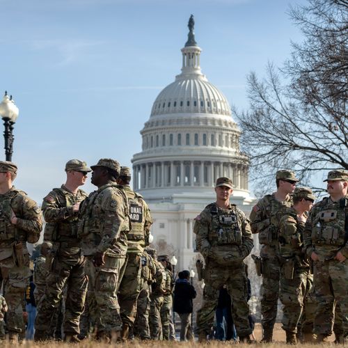 Image for SAD suspenduje odbradu imigracionih viza za 75 zemalja