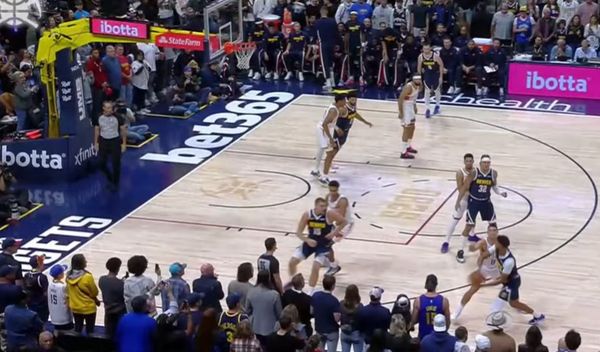 Image for Denver ubedljiv protiv Finiksa, Jokić upisao tripl-dabl (video)