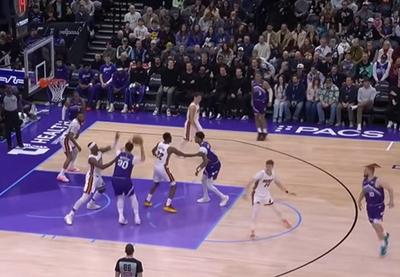 Image for Pobeda Majamija uz 23 poena Jovića, Čikago povukao dres Derika Rouza