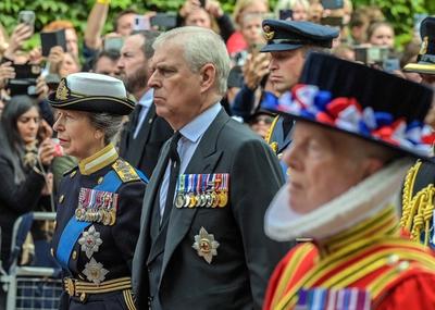 Princ Endrju, brat kralja Čarlsa