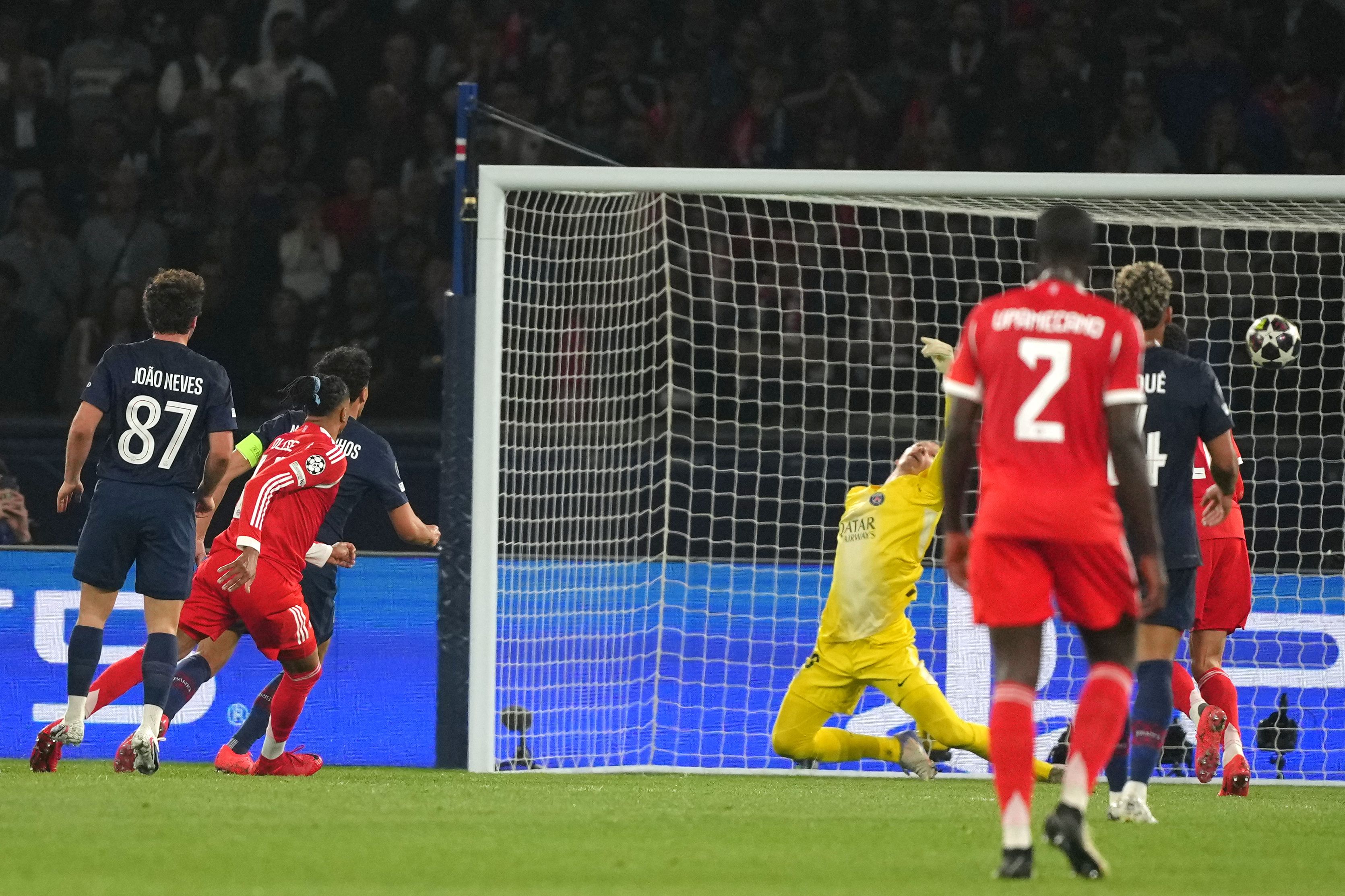 Spektakl PSŽ - Bajern