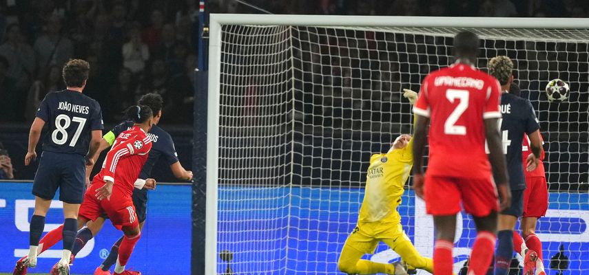 Spektakl PSŽ - Bajern