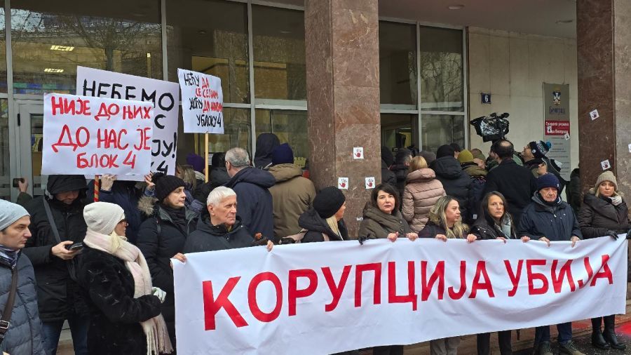 Image for Aktivisti ispred Skupštine