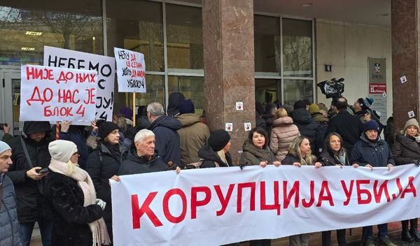 Image for Aktivisti ispred Skupštine