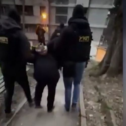 Image for Uhapšen muškarac koji je juče ranio i opljačkao ženu na Novom Beogradu (video)