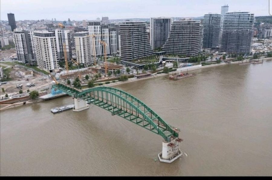 Image for Delovi mosta u Batajnici