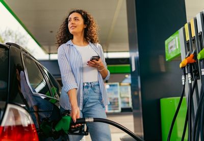 Image for Slovenačka vlada ograničila točenje goriva na pumpama