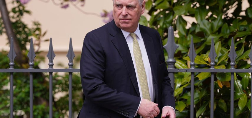 Endrju Mauntbete-Vindzor, brata kralja Čarlsa