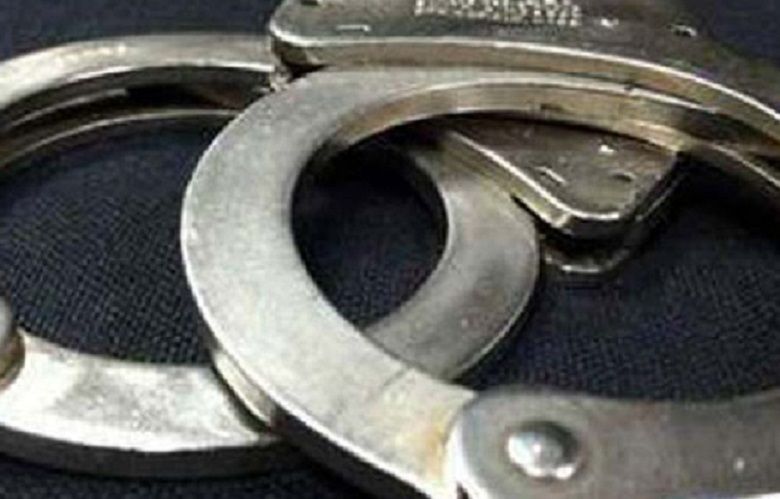 Image for Gurnuo dve žene s terase