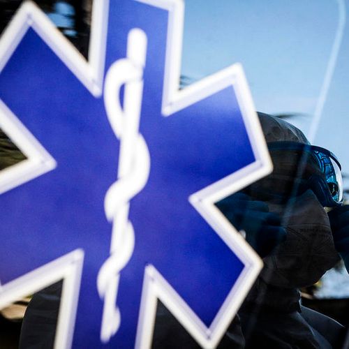 Dete staro pet godina podleglo je povredama, nakon što je jutros prebačeno iz Kraljeva u Univerzitetsku dečiju kliniku Tiršova
