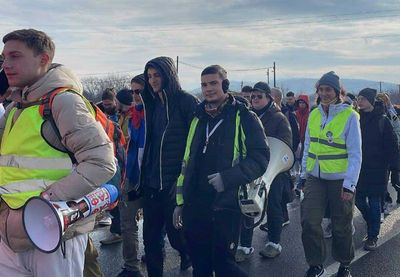 Image for Studenti krenuli iz Ćićevca