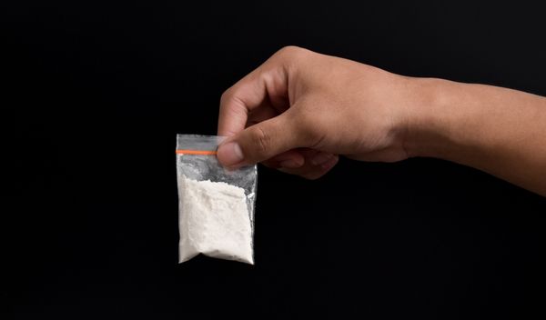 Image for Niška policija zbog droge uhapsila trojicu muškaraca
