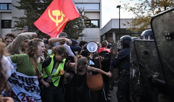 Na teren je upućeno gotovo 500 policajaca, žandarma i vatrogasaca zbog prijavljenih incidenata