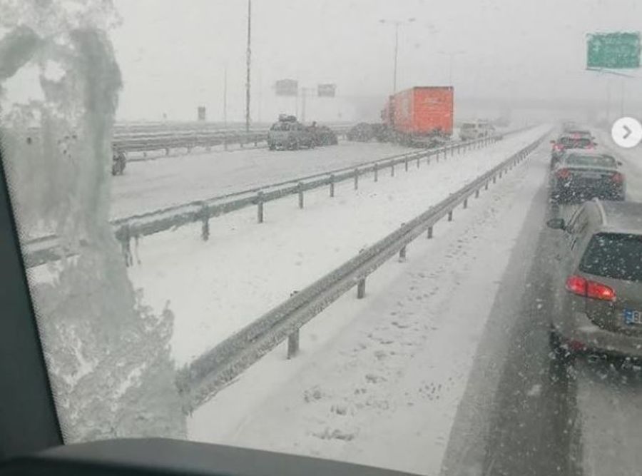 Image for Oprez zbog snega na kolovozu